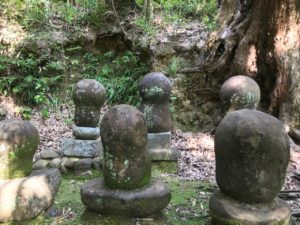 Koumare Ishi Gravestones at Daitoku Temple