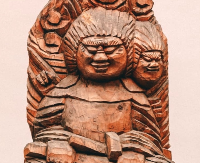 Carved stature of two faced warrior, Ryomen Sukuna.